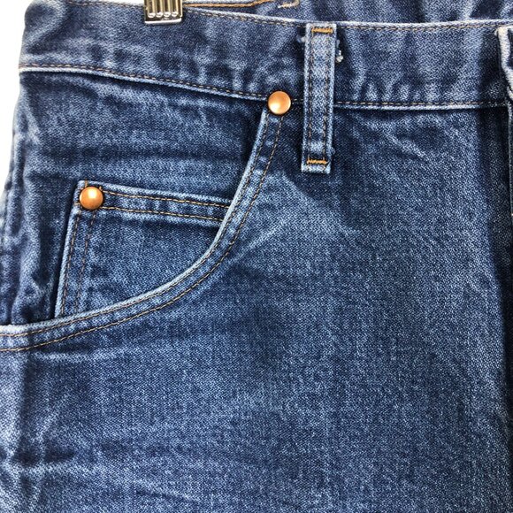 Wrangler Mens Cowboy Cut Relaxed Fit Jeans Sz 35 x 38 Style 31MWZPW Medium Wash - Picture 3 of 9